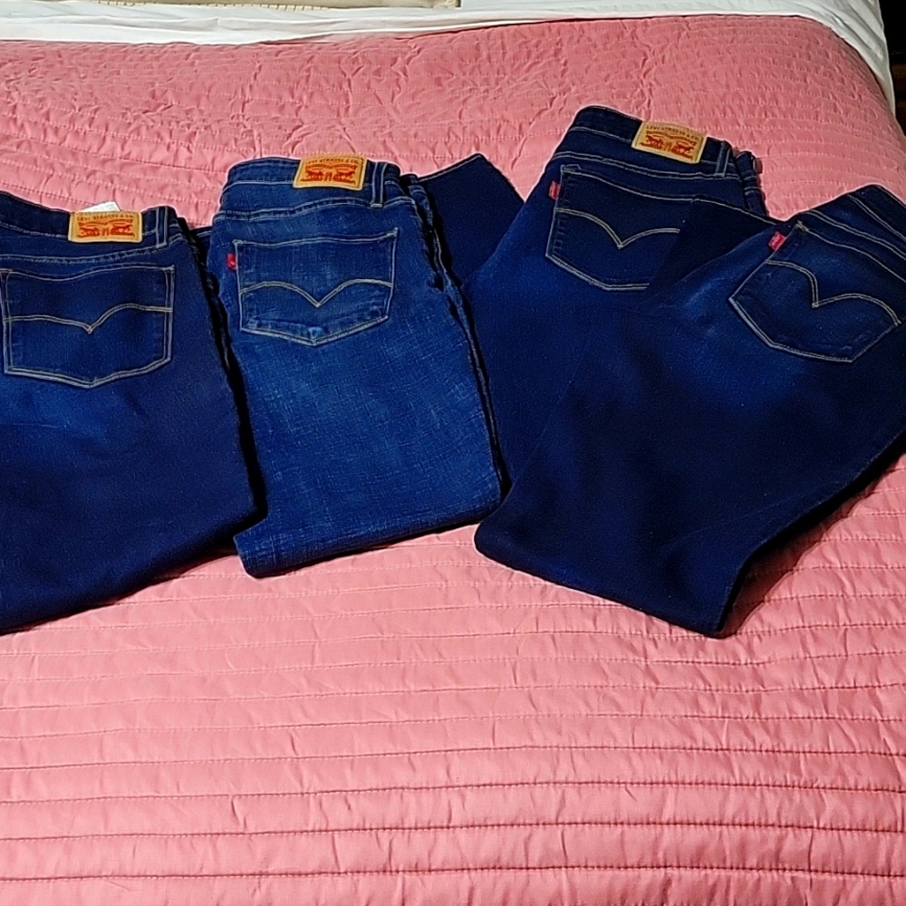 Women Levi's, 30x30,dark blue jean